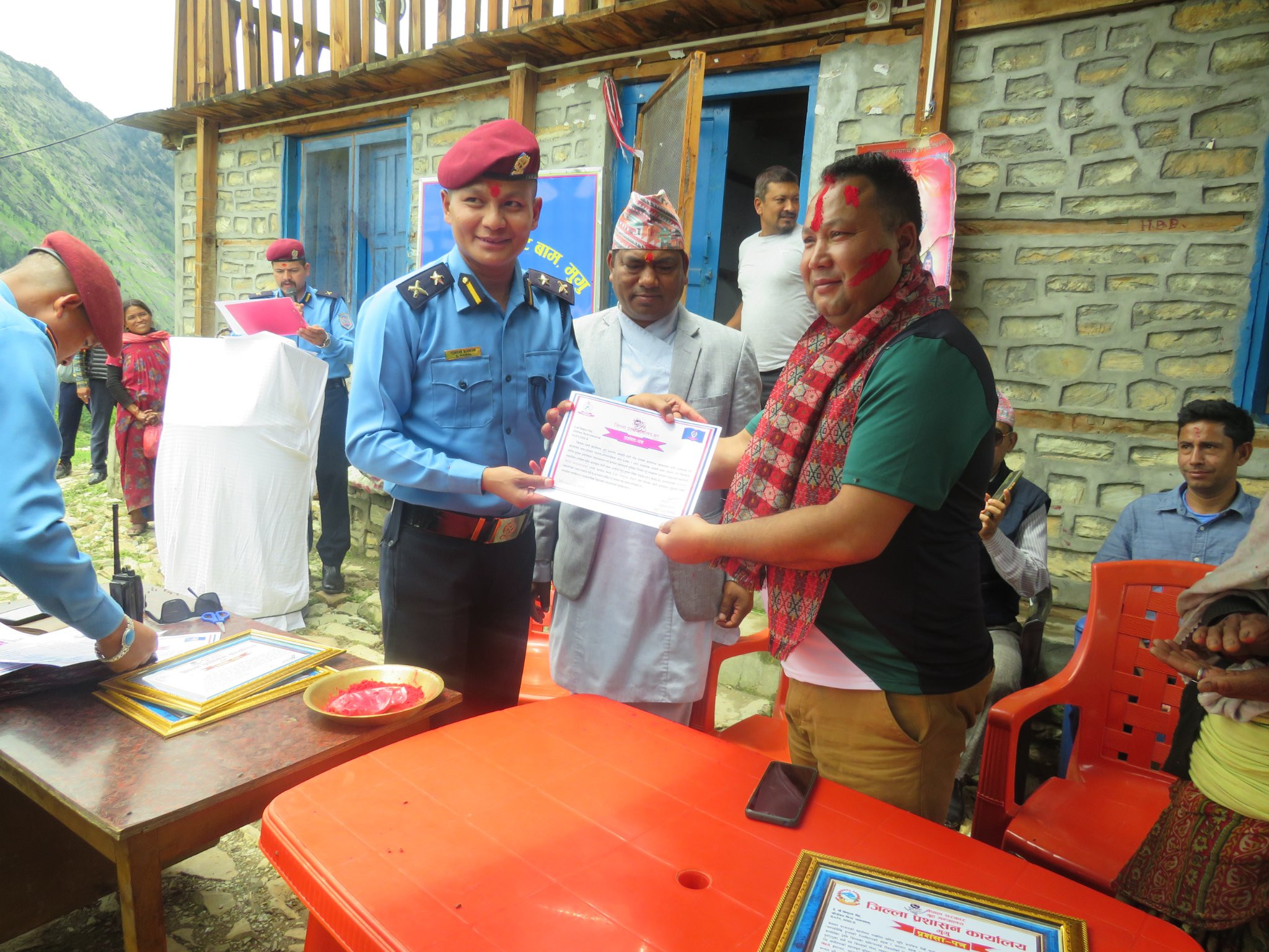 छाँयानाथ रारा नगरपालिका १४ वाम गाँउमा अस्थाई प्रहरी पोष्ट उद्घाटनका केही दृश्य