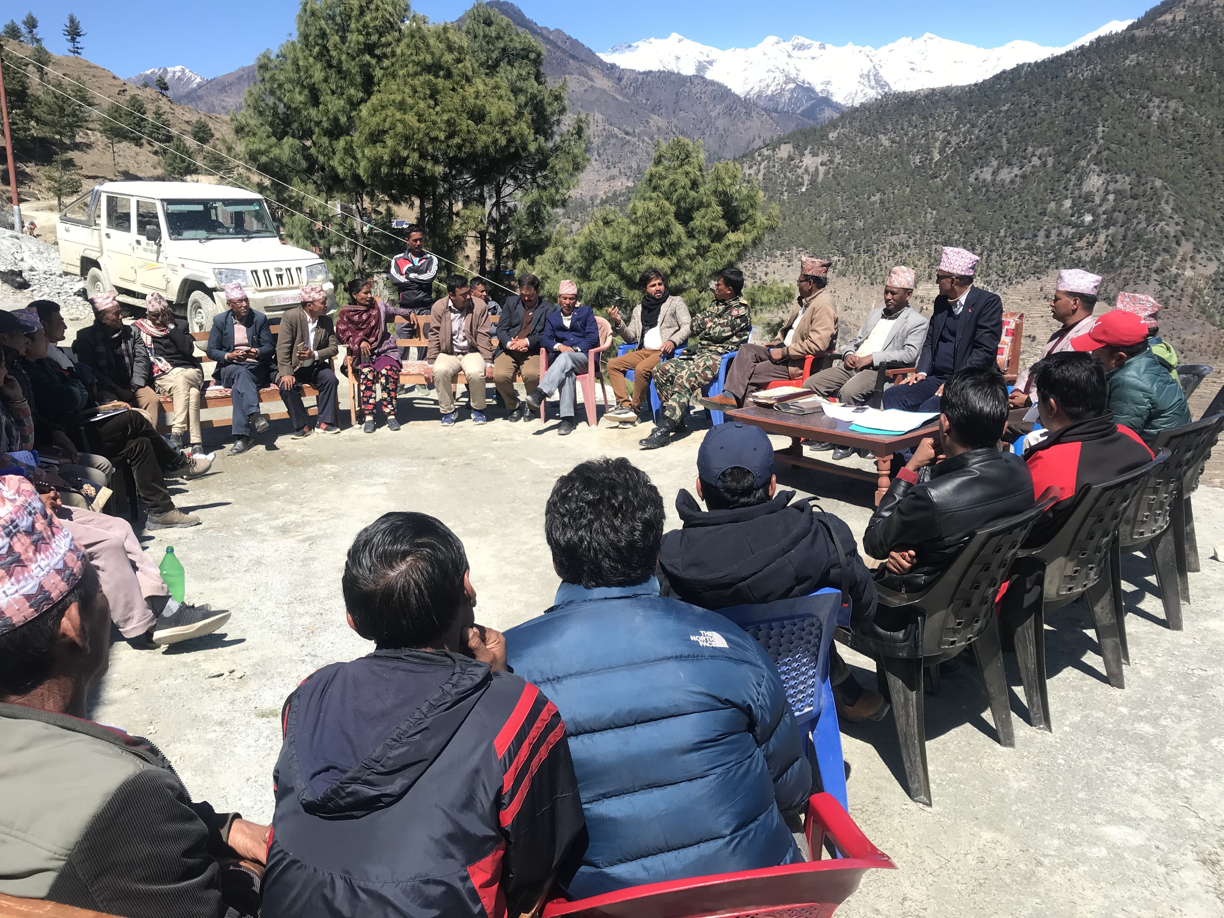 जिल्ला विपद् व्यवस्थापन समिति मुगुको मिति २०७६।१२।०३ गते बसेको वैठकका केही झलकहरु